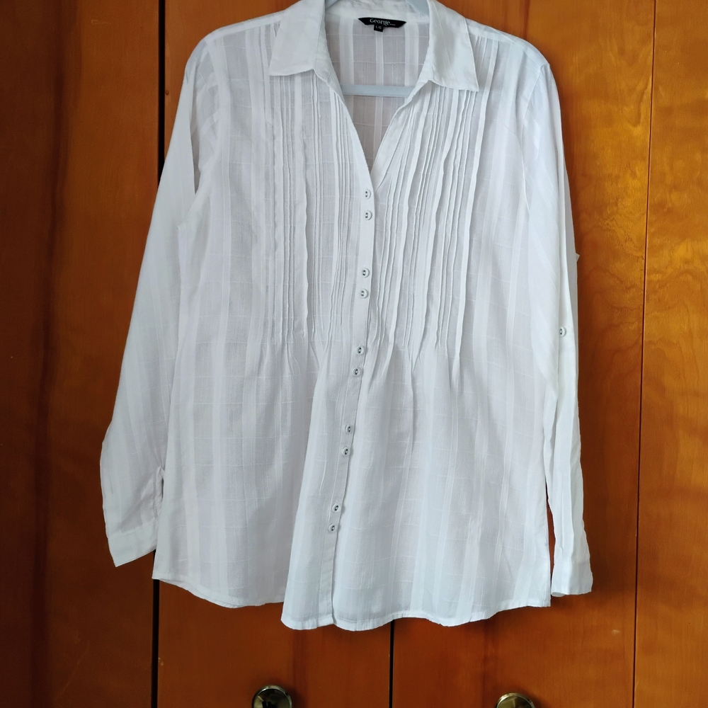 George Woman'sWhite  Button-Down Shirt Size L Fabric Covered Buttons Tab Sleeves